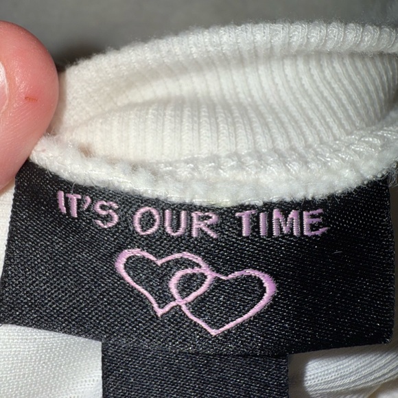 It’s Our Time Faux Fur With Sequinned Stars Sweater - Picture 5 of 7